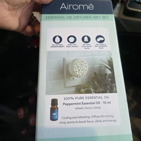 Airome Pepermint Essential Oil Diffuser Wall Plug Gift Set Ultrasonic LED Lights - Picture 5 of 6